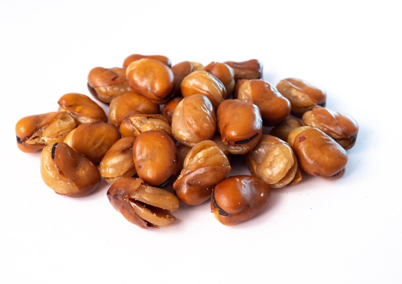 Бобы жареные соленые